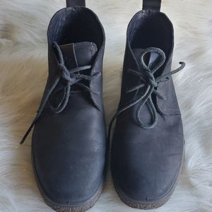 ECCO Black Crepetray Chukka Shoe